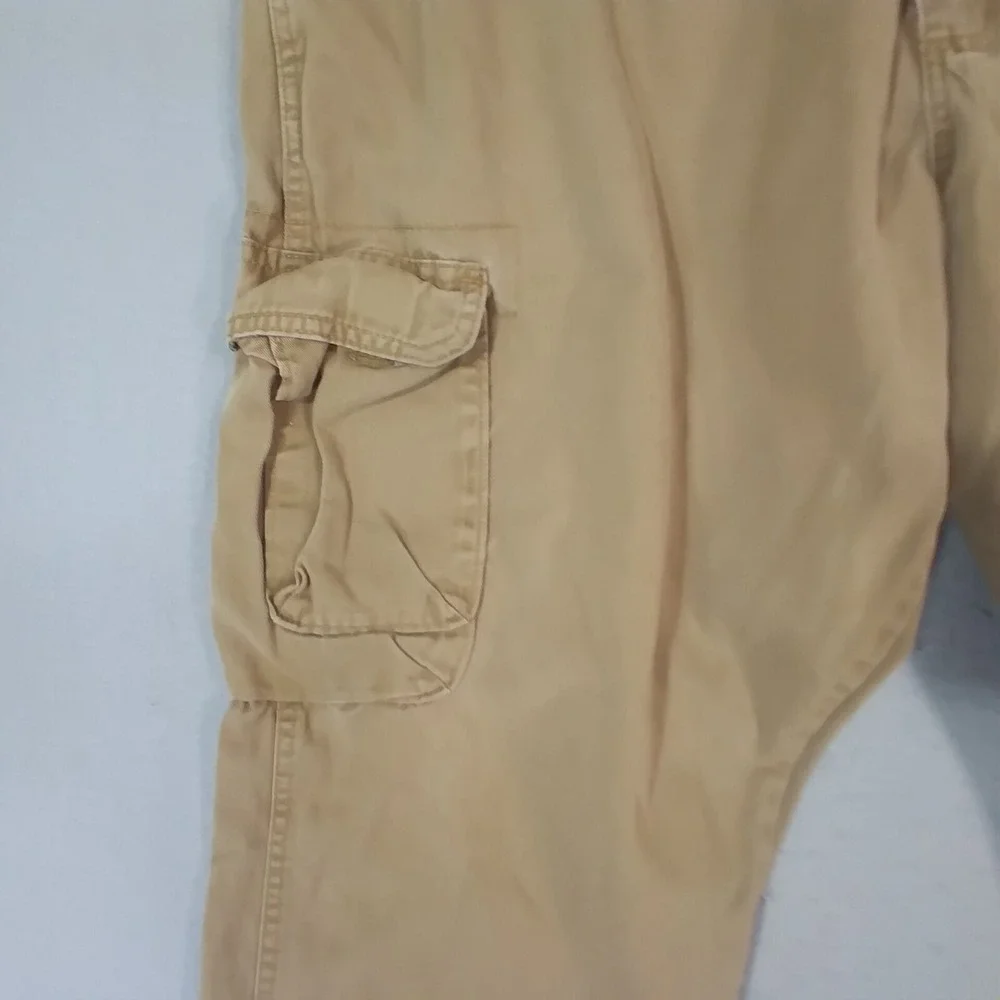Wrangler cargo pants men's 42 x 30 light brown cotton outdoor camping hiking